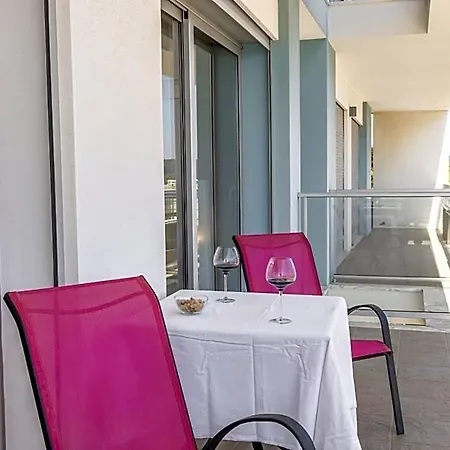 Sunrise T2 - By Smarthomes 4* Benedita