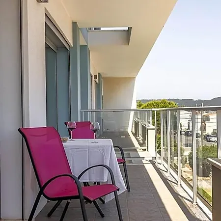 Hotel Sunrise T2 - By Smarthomes Benedita